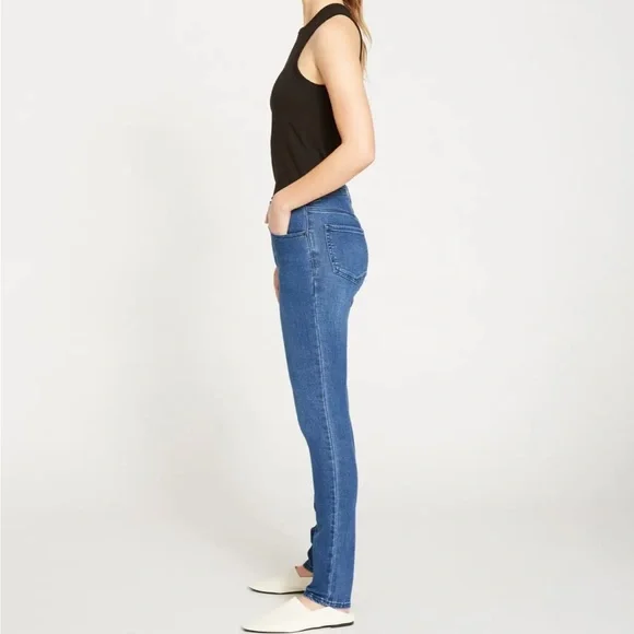 Universal Standard Seine High Rise Skinny Jean - Picture 3 of 16